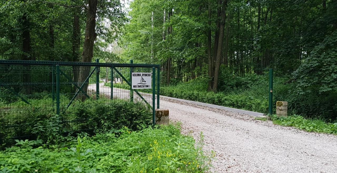 Domki Nad Jeziorem Kolonia Rybacka Buitenkant foto